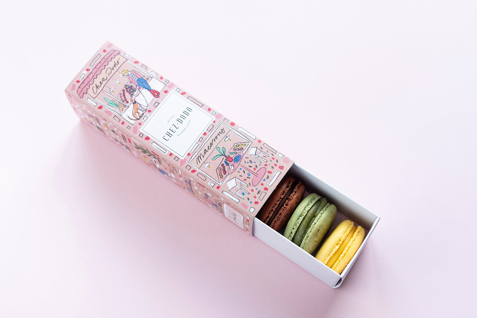 6-piece macaron selection in collection gift box (pink)