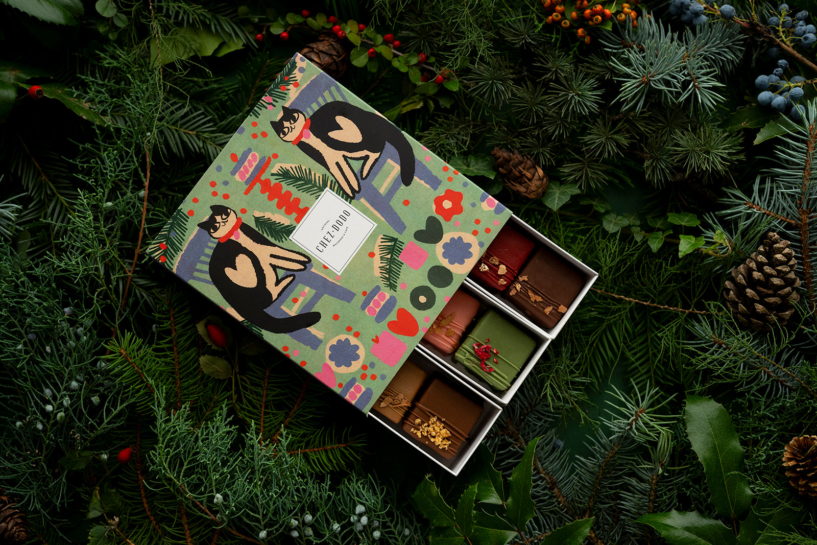 12 db-os mignon válogatás 'Cats' díszdobozban